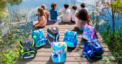 Schoolbag 2025 banner, wide 12...