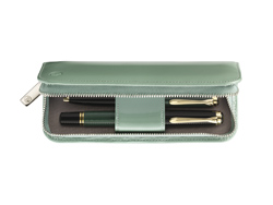 01/2010 Green Lackleder-Etui o...